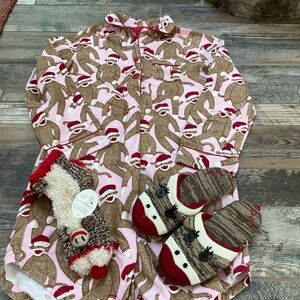 Nick & Nora Red Polka Dot Pajama Nightgown slipper socks slippers medium